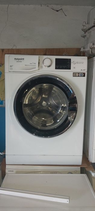 Продам стиральную машину ARISTON