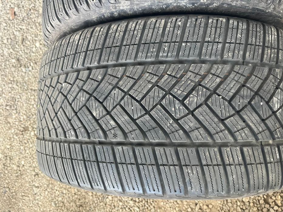 285/40 r20 de iarna 2 buc ca noi GOODYEAR