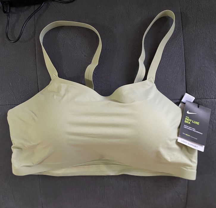 Nike спортно бюстие