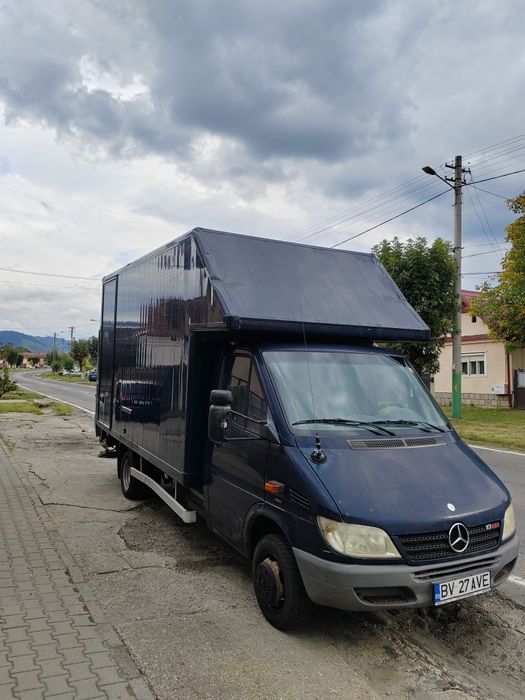 Mercedes Benz Sprinter 413