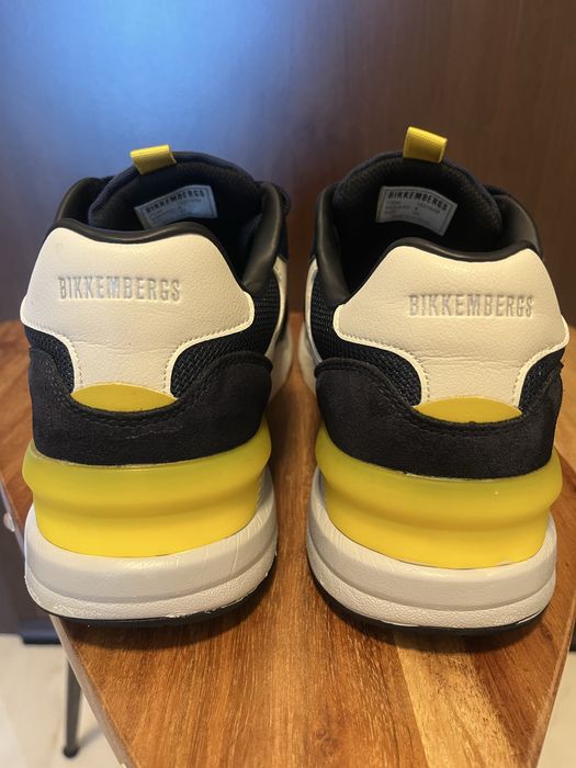 Кожени сникерси,,BIKKEMBERGS”