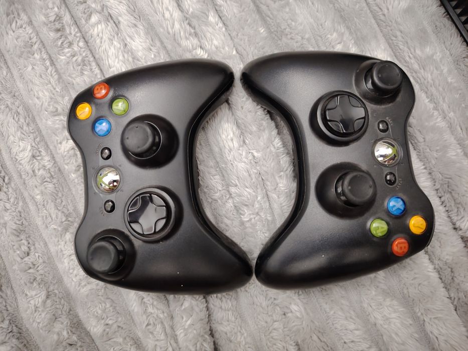 Xbox 360 slim Impecabil Pret negociabil