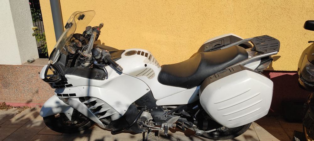 Motocicleta Kawasaki 1400GTR