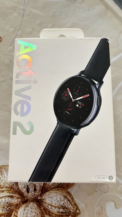 Часы Samsung Galaxy Watch Active 2 смарт