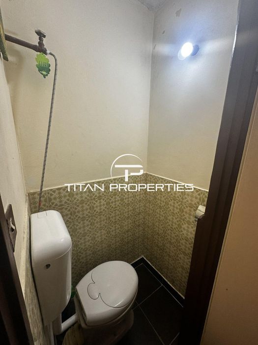 Дава се под наем Тристаен апартамент в Бургас, Изгрев - 80 кв.м за 382.5 € - Снимка #8