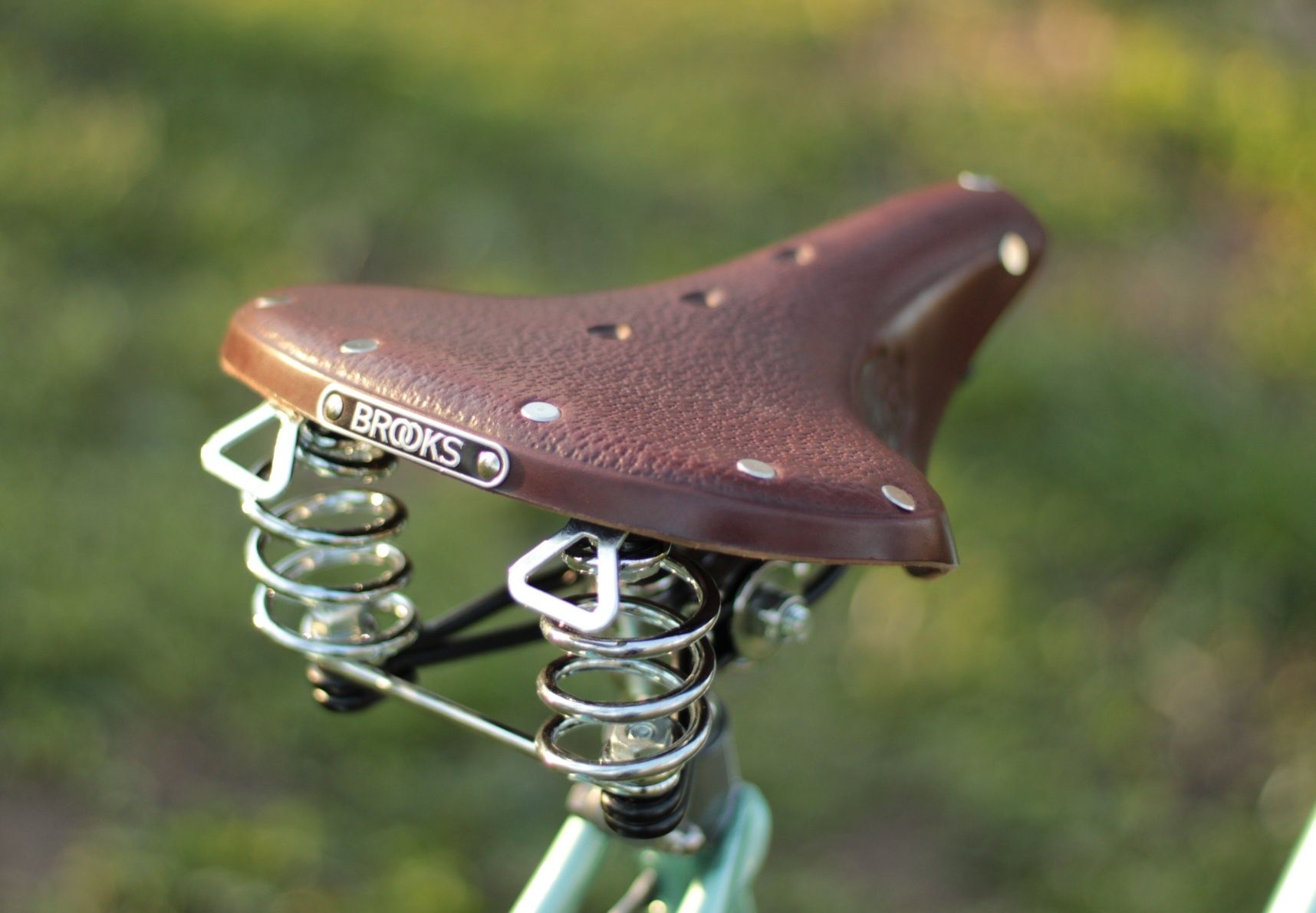 Ретро велосипед старо колело Brooks saddle Sturmey archer