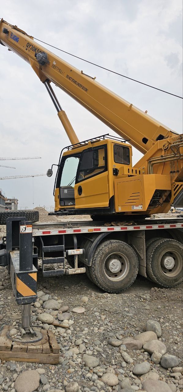Avtokran XCMG 2023.