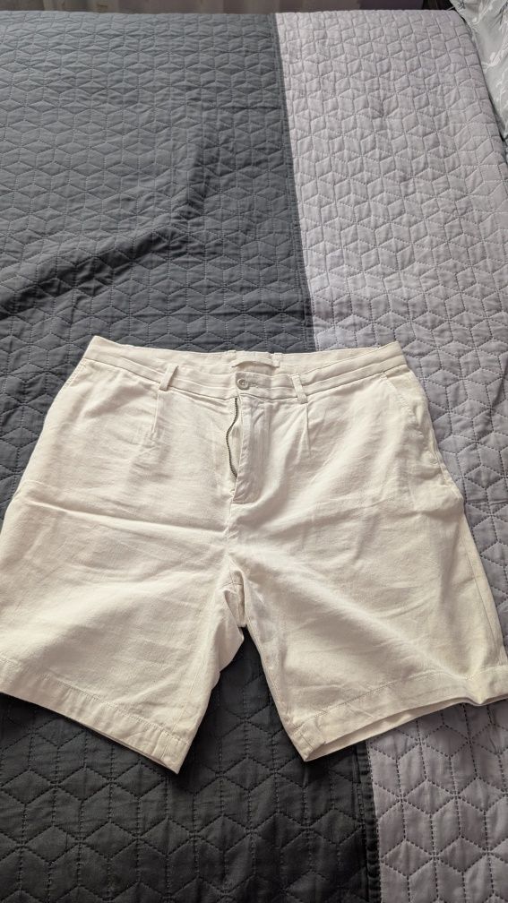 Перфектни къси панталони Sinsay и Zara