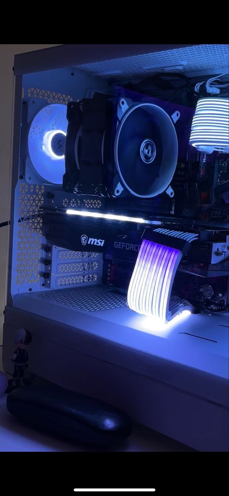 Lian Li STRIMER+ Triple 8-pin GPU RTX 30 Series Extension Cable