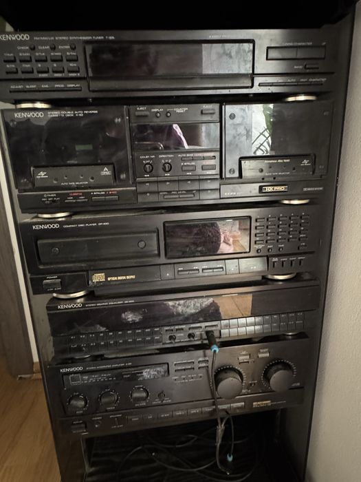 Stație audio Kenwood puternică + 2 boxe Jamo Professional 300