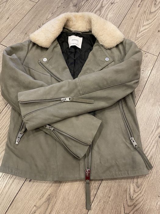 Кожено яке Mango