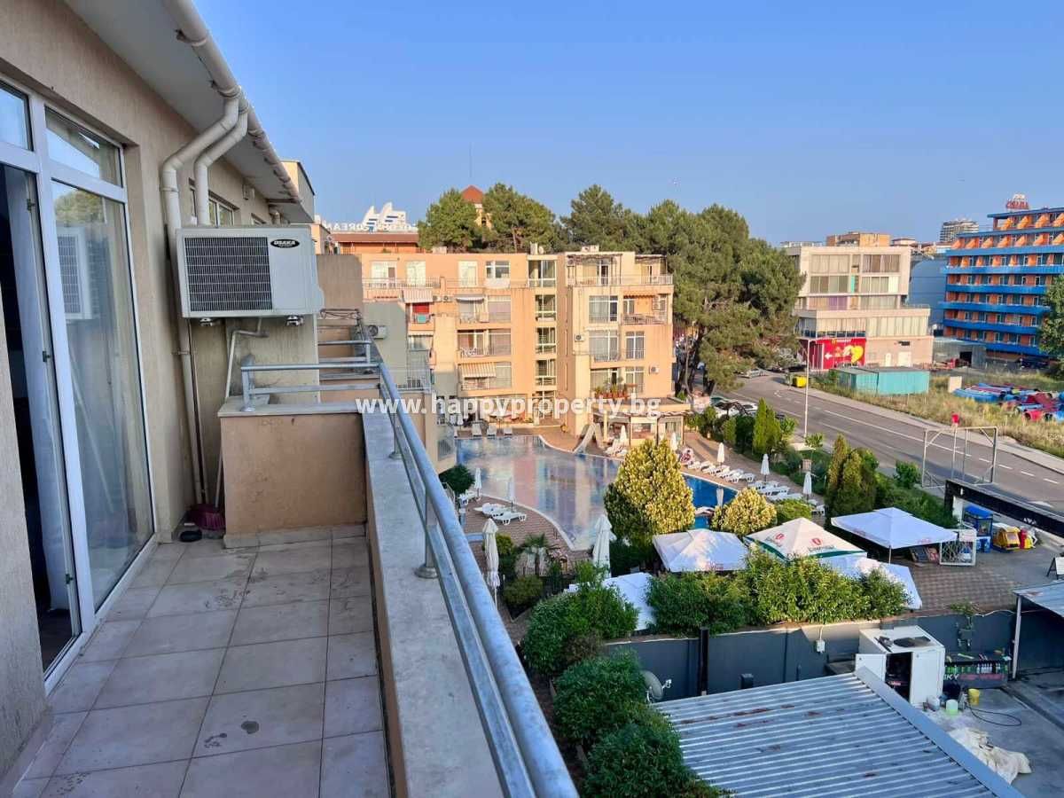 Продава се Двустаен апартамент в к.к. Слънчев бряг - 47 кв.м за 1341 €/кв.м - Снимка #9