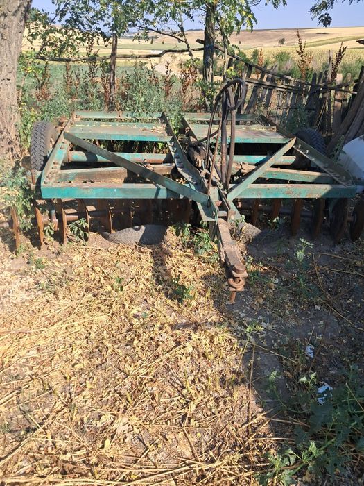 Vând disc agricol