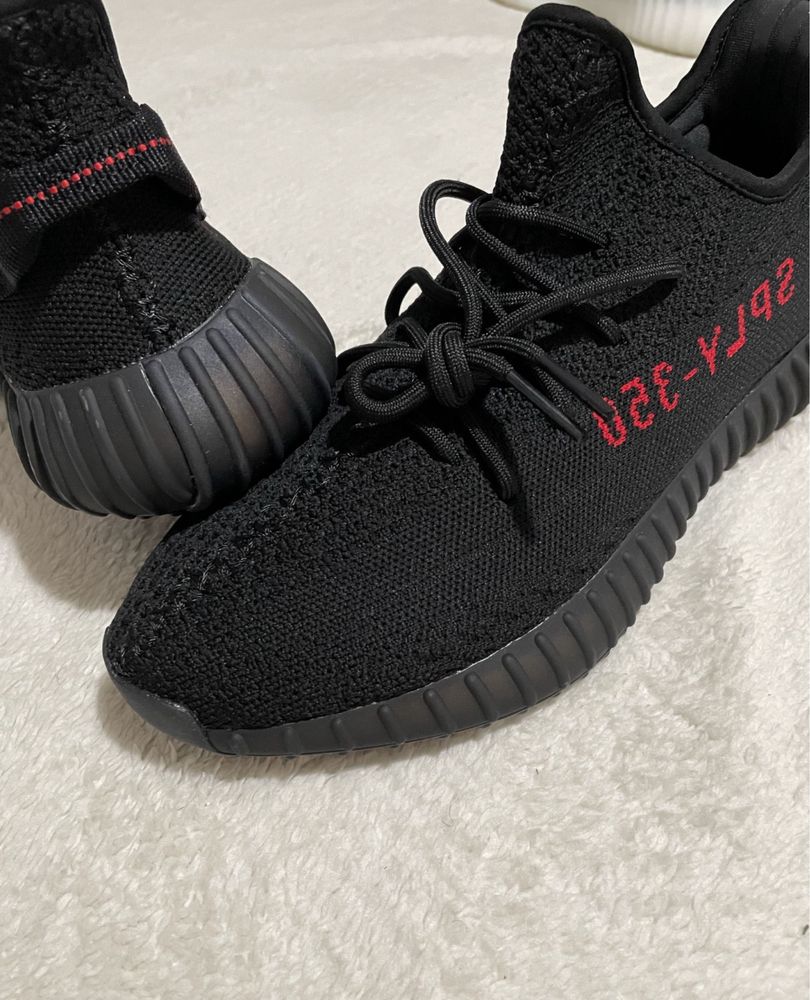 Yeezy 350 V2  SPLY red and black