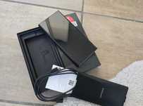 ТОП Samsung Galaxy S22 Ultra, 128gb, черен + протектор Spingen