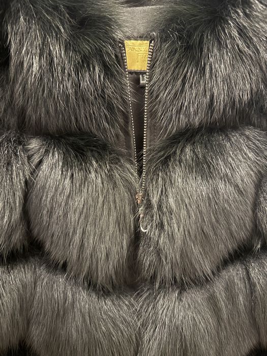Vesta din blana naturala de vulpe