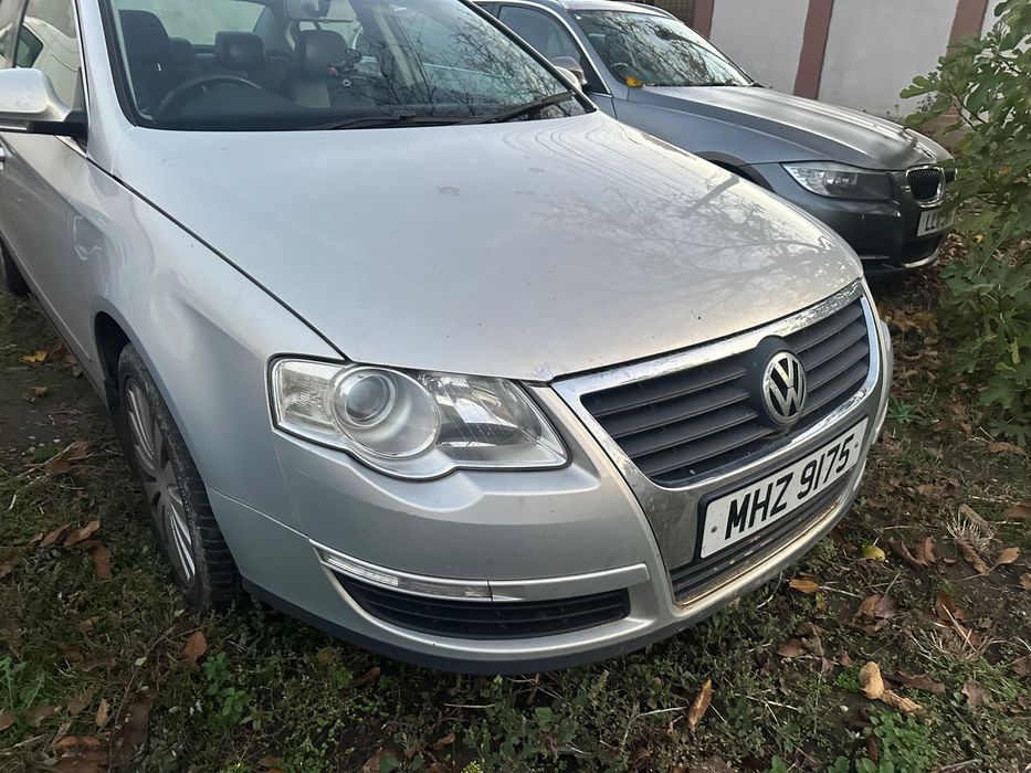 Vw Passat B6 2.0tdi Euro 5 Adus recent vopsea originală Volan dreapta
