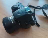Nikon D3500 с карта памет и UV филтър