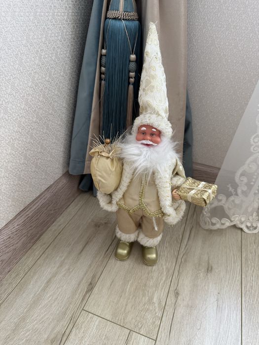 Продам Санта Клауса без помпончика
