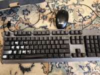 Продам клавиатуру и мышь