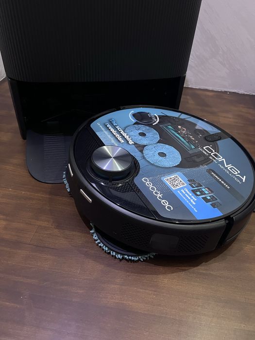 Robot aspurator cu mop conga 11090 spin revolution