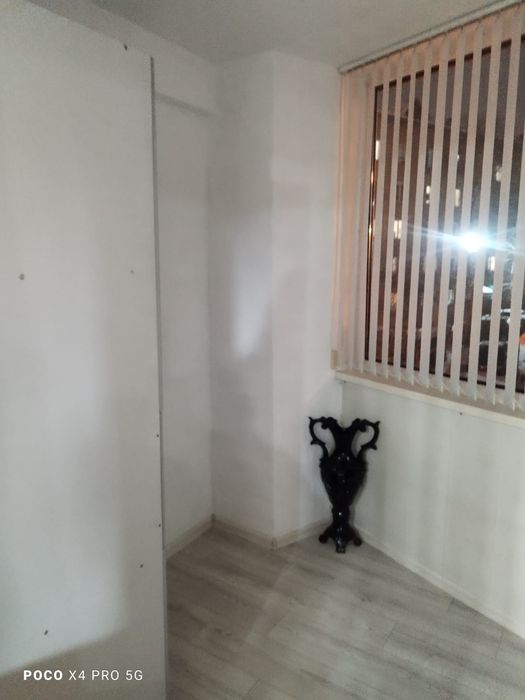 Сдаётся 5 ком 100 кв Достык мол