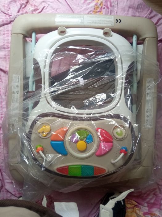 Vând premergător copii