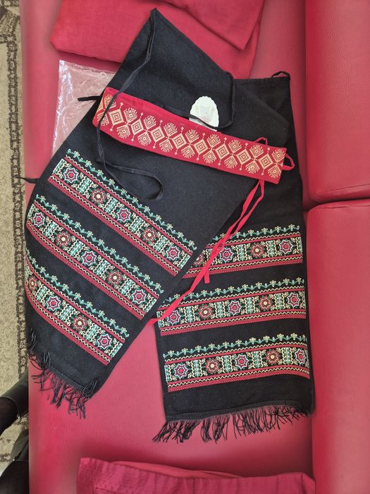 Zăvelci cu brâu din costum popular