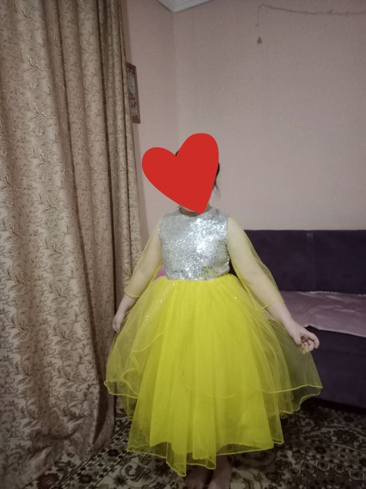 Продам платье для девочки