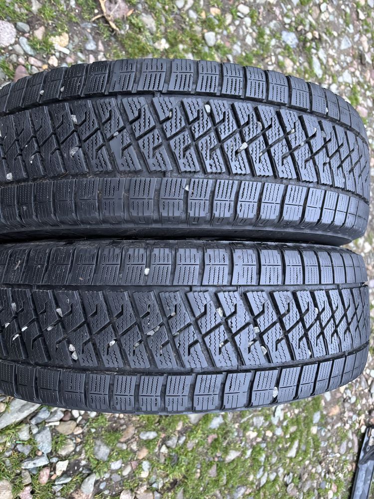 205/65 R16C 2бр зимни гуми 2022 година