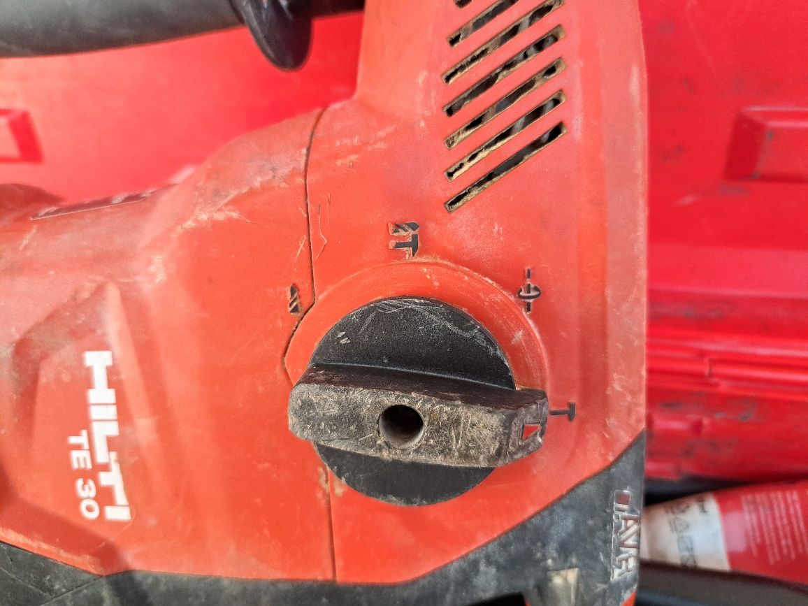 Hilti TE 30-AVR - Електрически перфоратор
