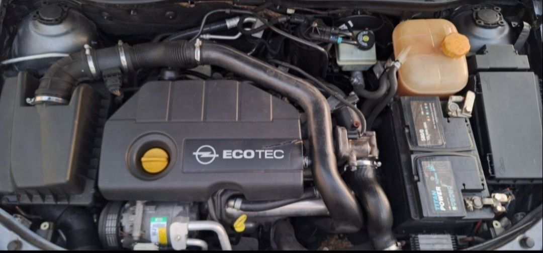 Opel Astra H 1.7 101 klima