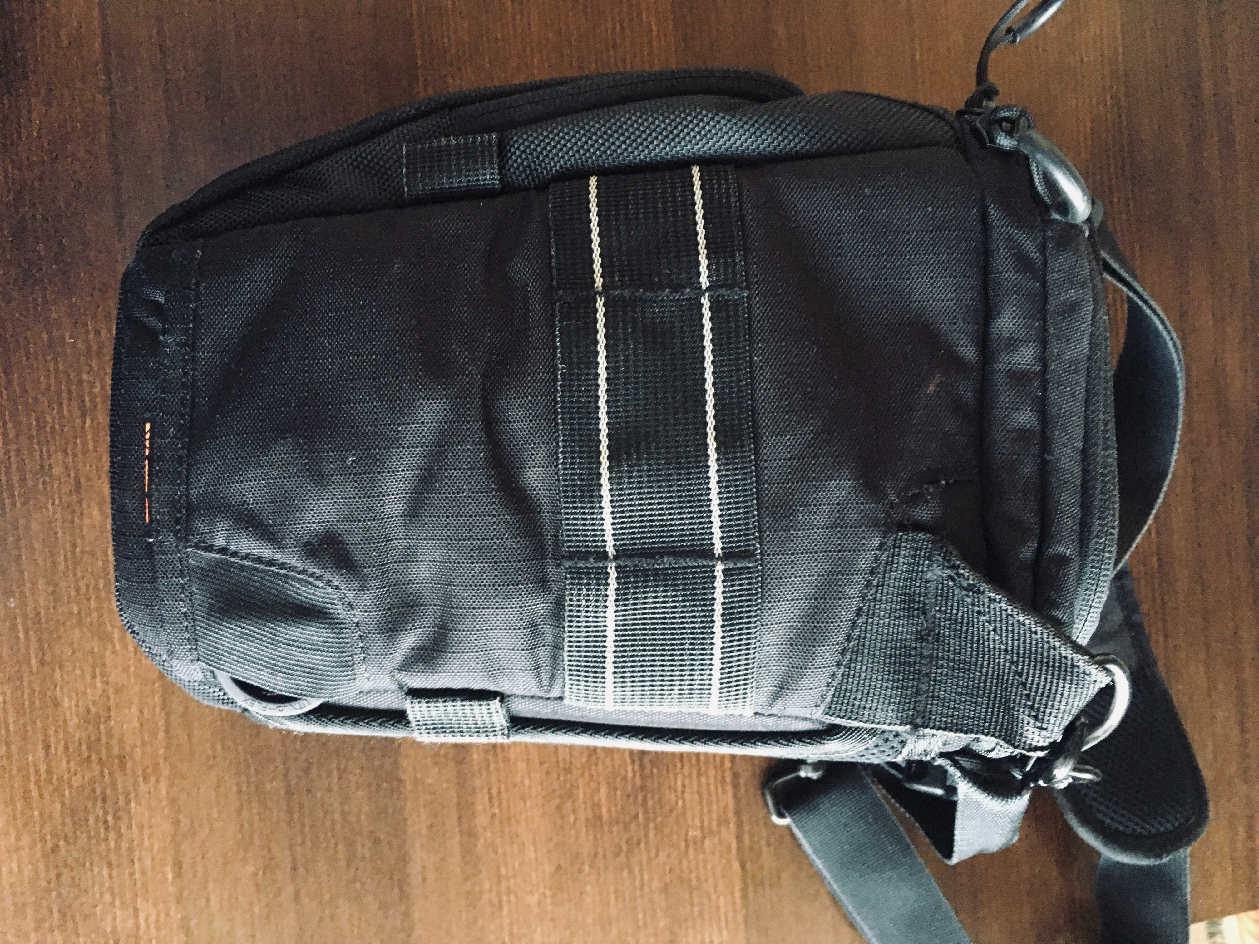 Чанта Lowepro Toploader Pro 70AW