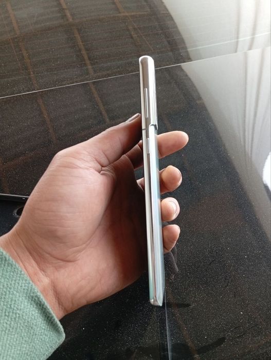 S21 plus holati ideal