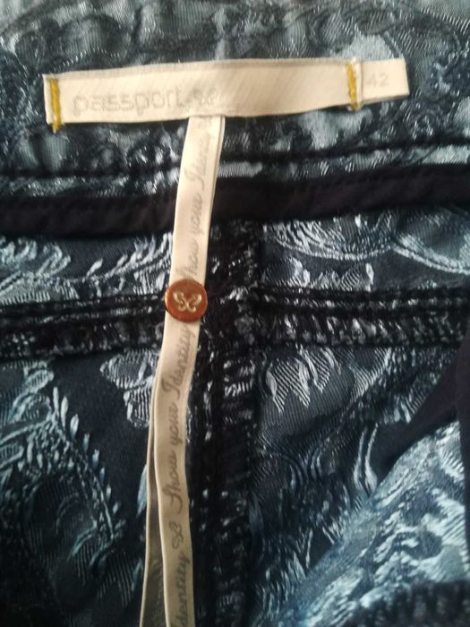 blugi denim brodat , Passeport , 42