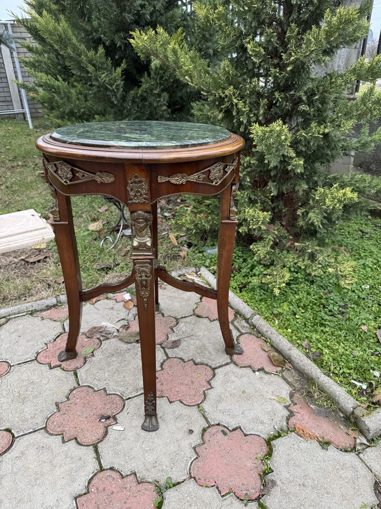 Masuta empire din lemn cu ornamente bronz si blat marmura