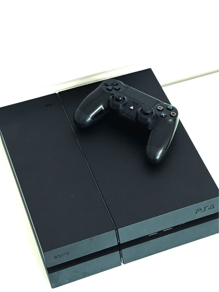 Ps4 в отличном состоянии