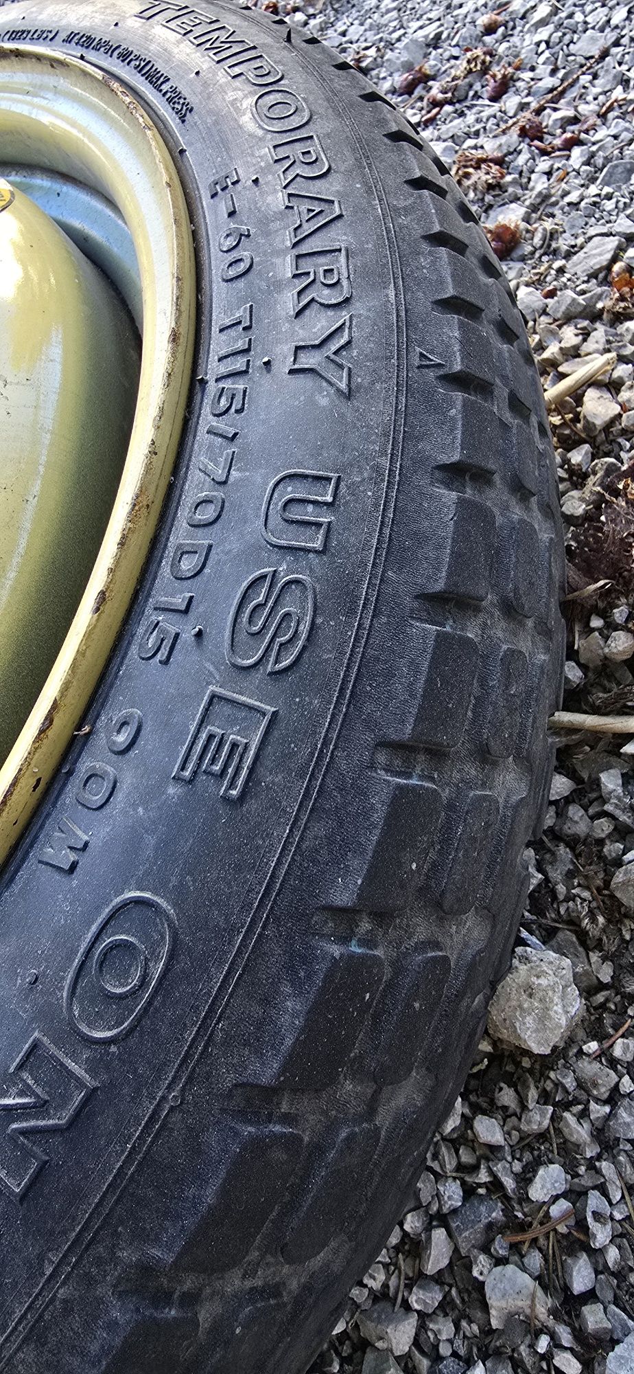 Резервна гума Mazda 5 114, 115 70 15, патерица, Toyota