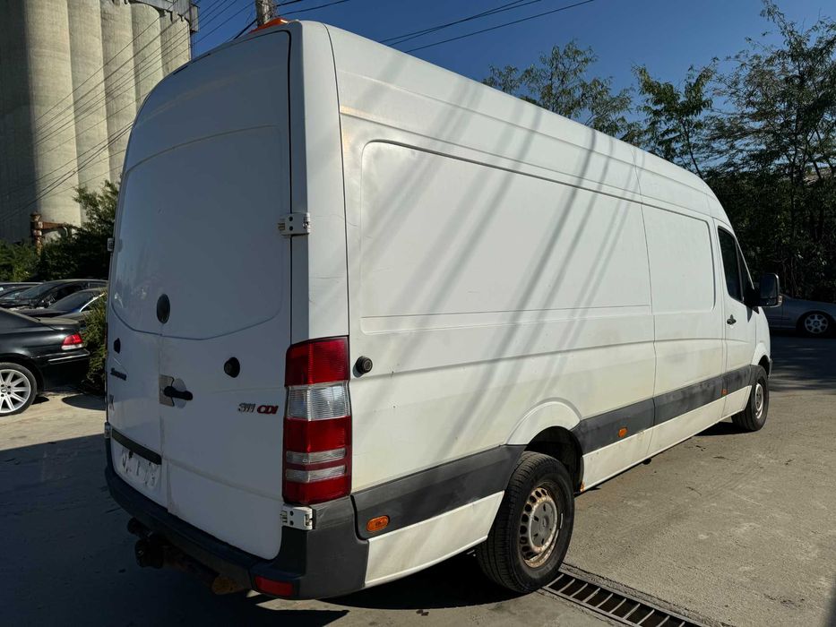 Dezmembrez Mercedes Sprinter w906 311 CDI om646 euro 4 Lung