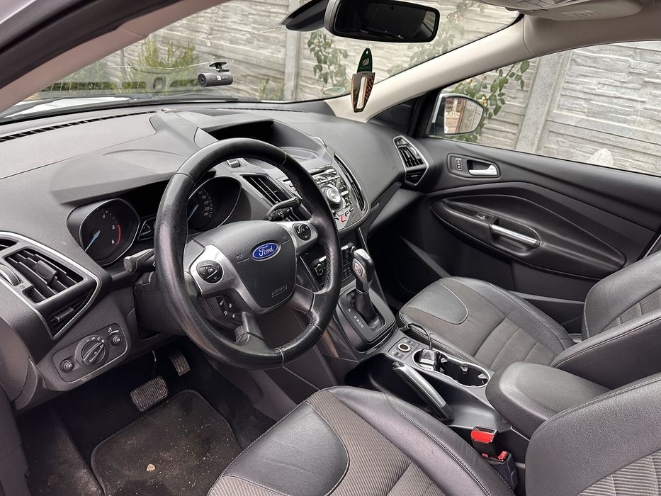 Ford kuga titanium 4x4