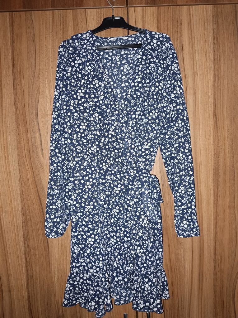 Rochie Only 40 M/L scurta  cu mâneci lungi