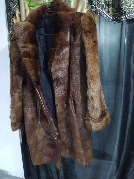 Haine de blană pentru femei