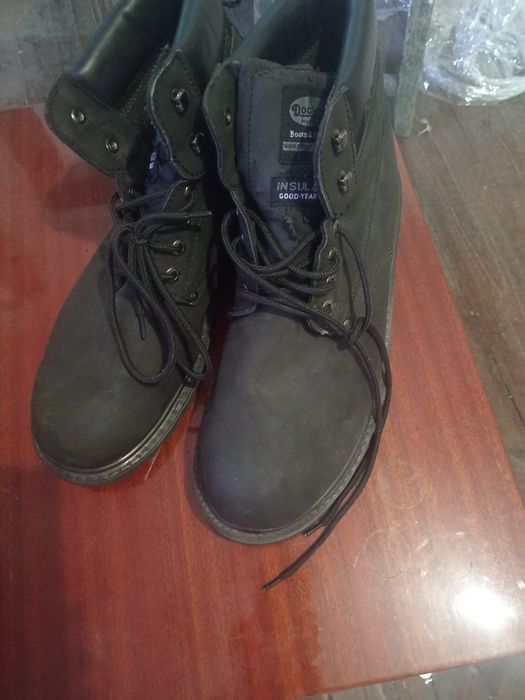 Vând ghete docker,s nr 47