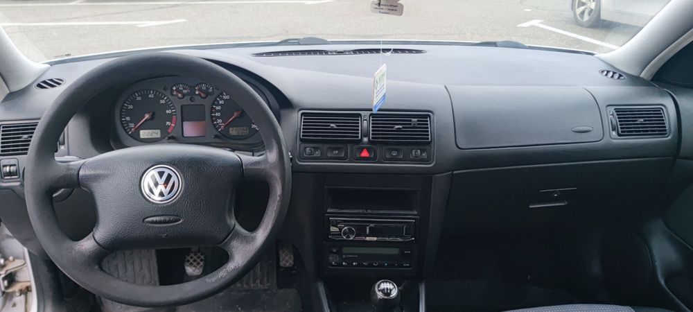 Golf 4 Variant 1.6 benzina, necesita reparatii