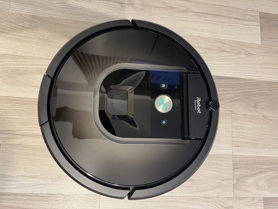 Robot de aspirare iRobot Roomba 980