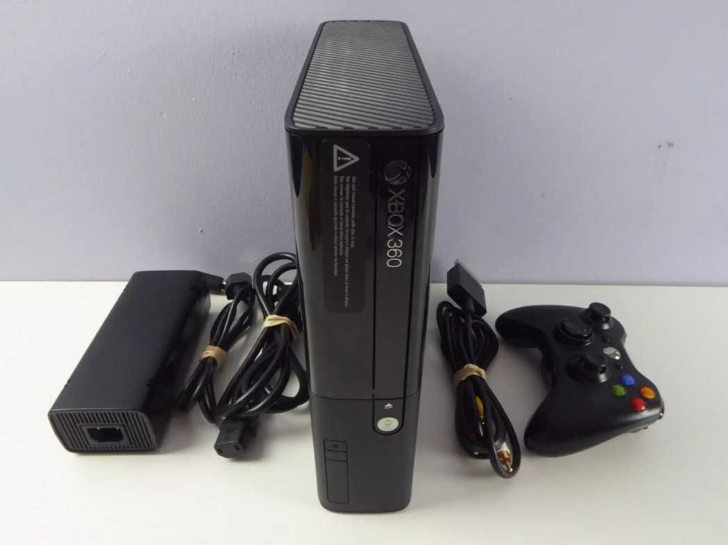 xbox 360 E + игры прошитый Freeboot