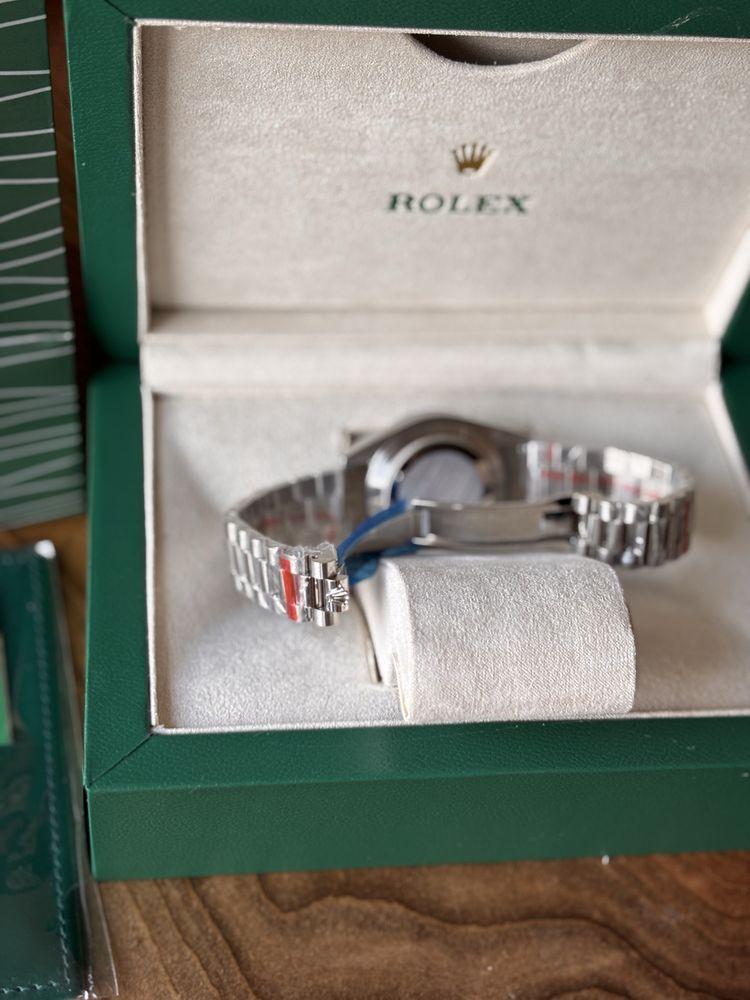 Rolex Day-Date In Green President 40 mm