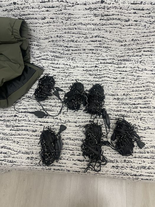 Продам гирлянды , 20 метровые . 6 штук в наличии