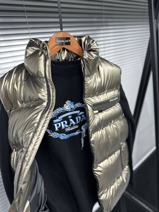 Мъжки елеци различни модели