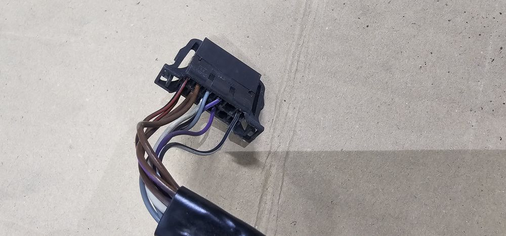 Oglinda dreapta cu semnalizare și rabatare electrică Passat B5.5